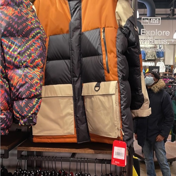 North Face Vostok Parka limited cappuccino edition - Picture 6 of 6